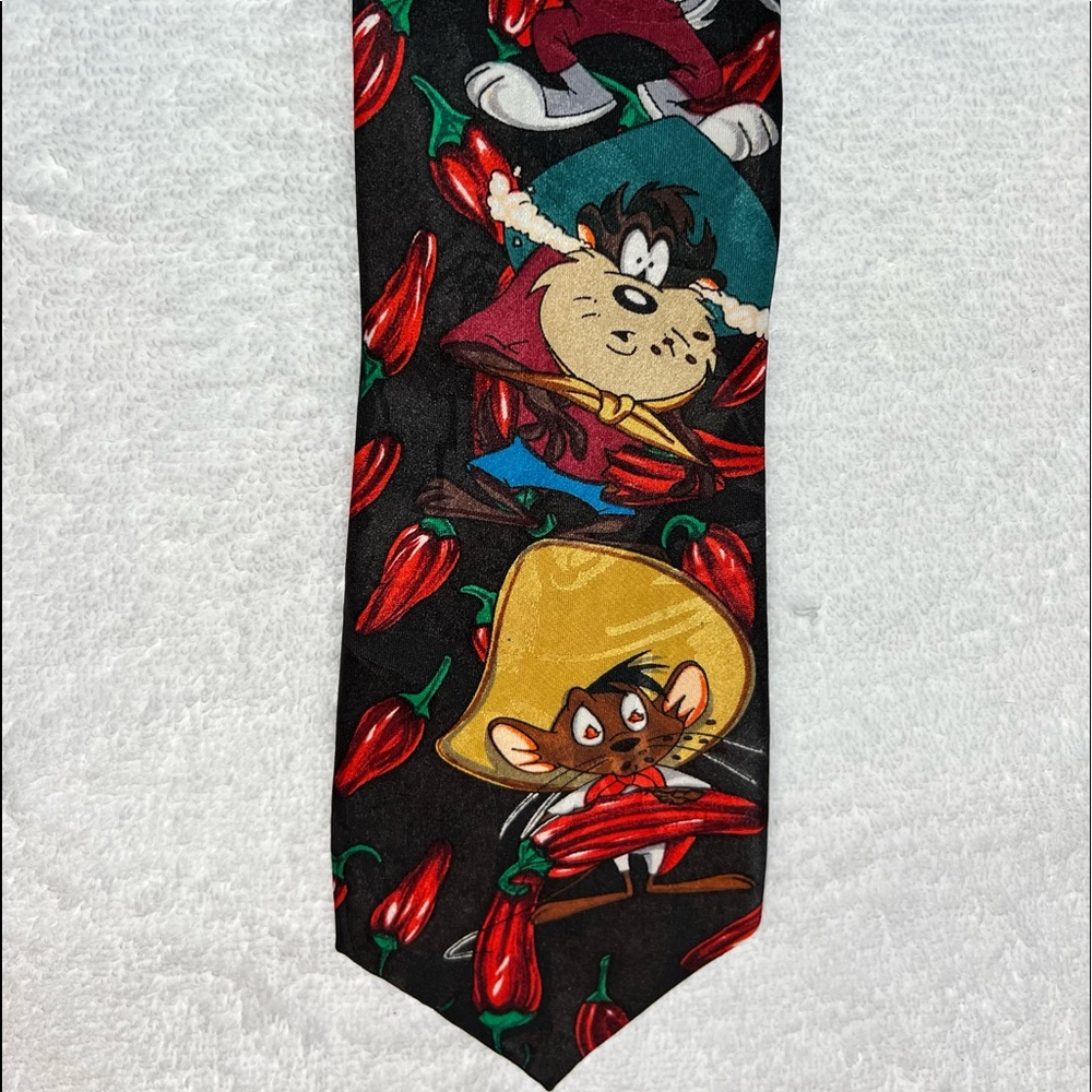 Vintage Looney Tunes Mania tie 1994